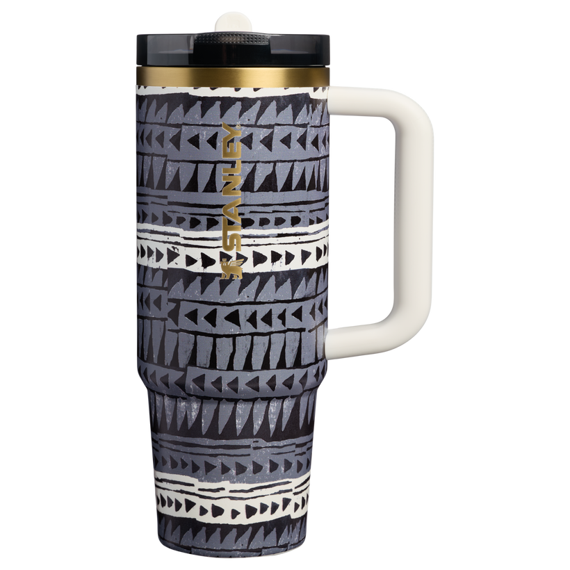 The Stanley 1913 x Nest Quencher® ProTour Flip Straw Tumbler - Lite Tumbler Carry